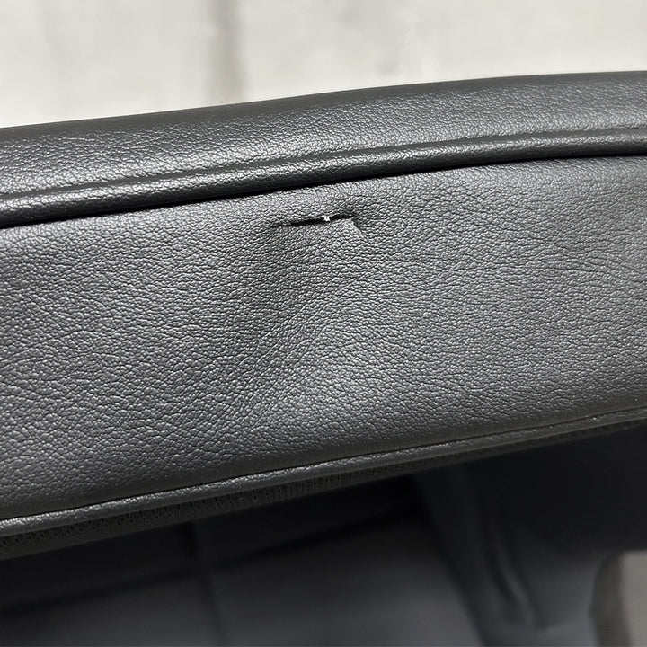 Baja Bench 42in Black Vinyl/Cloth