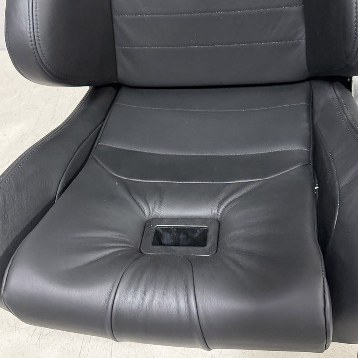 LG1 Black Leather (pair) w/Anti-submarine Slots Blemished