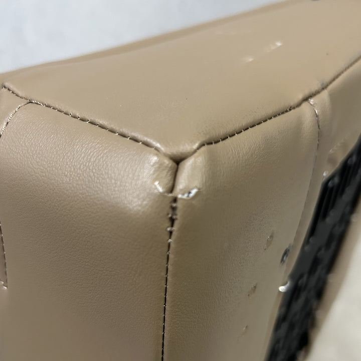 Sport Seat Spice Vinyl (passenger) Blemished