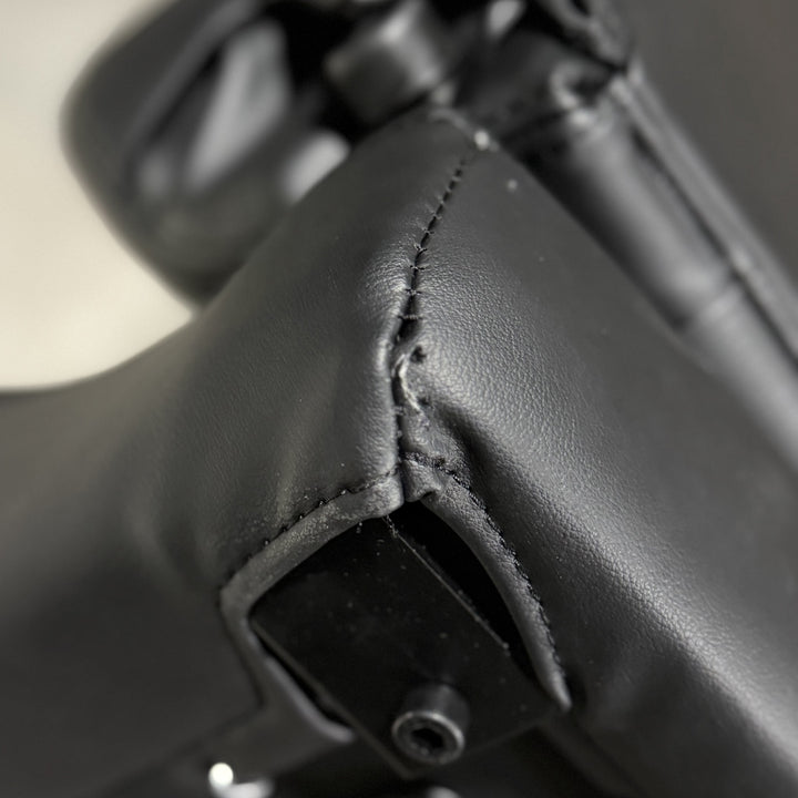 Trailcat Black Vinyl/Black HD Vinyl (passenger) Blemished