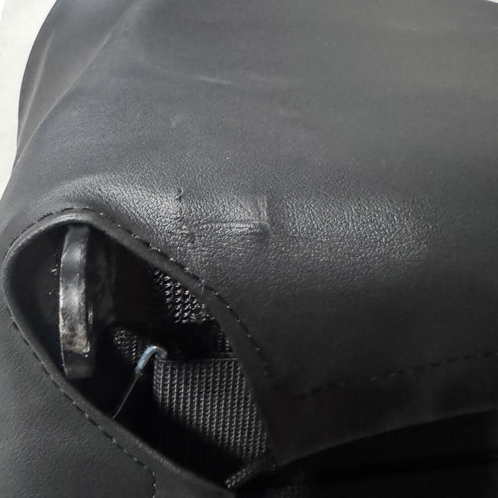 Baja XP Black Vinyl/Cloth (single) Blemished